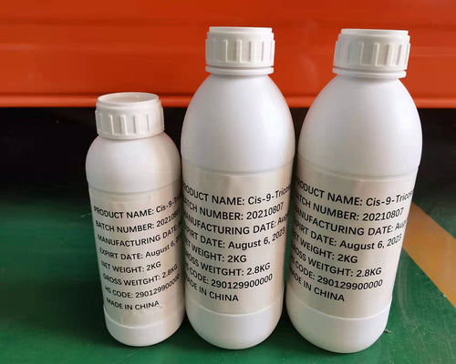 Good luring effect fly attractant pure liquid muscamone insecticide without chemical ingredient 